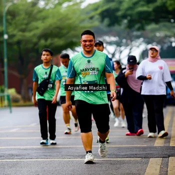 Runner Photo 8565551