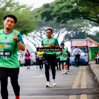 Runner Photo 8565557