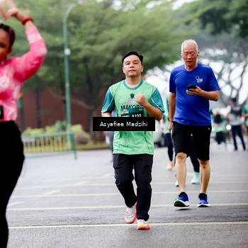Runner Photo 8565651