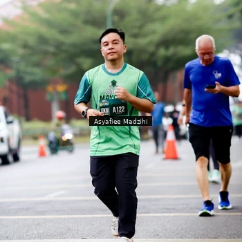Runner Photo 8565659