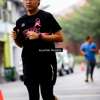 Runner Photo 8565665