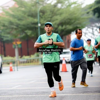 Runner Photo 8565667