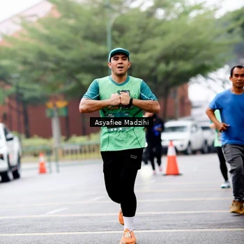 Runner Photo 8565668
