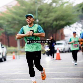 Runner Photo 8565669