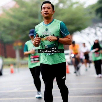 Runner Photo 8565671
