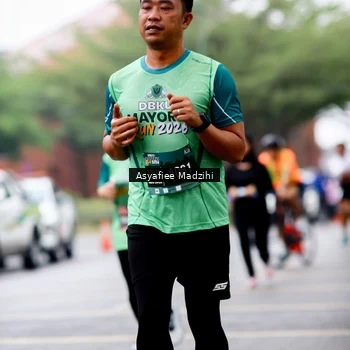 Runner Photo 8565674