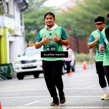 Runner Photo 8565693