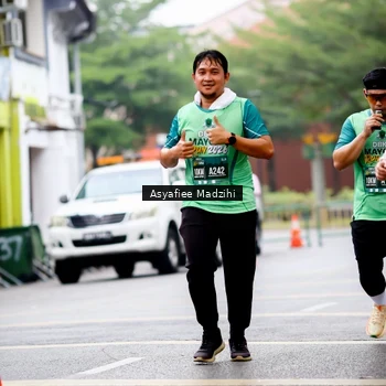 Runner Photo 8565700
