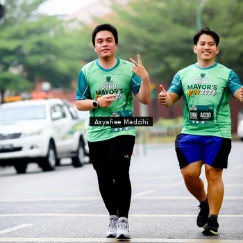 Runner Photo 8565710