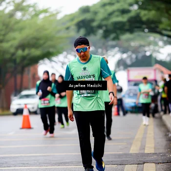 Runner Photo 8565745