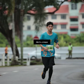 Runner Photo 8565747