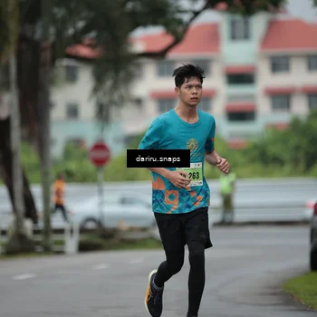Runner Photo 8565763