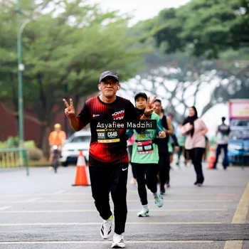 Runner Photo 8565783