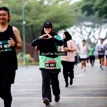 Runner Photo 8565791