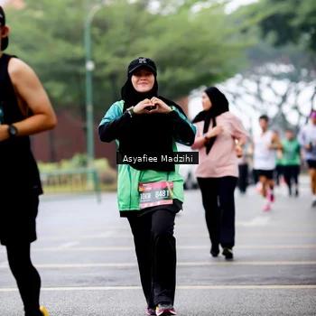 Runner Photo 8565792