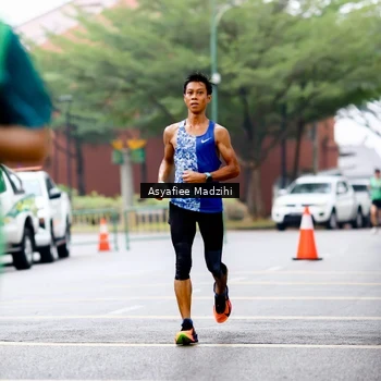 Runner Photo 8565824