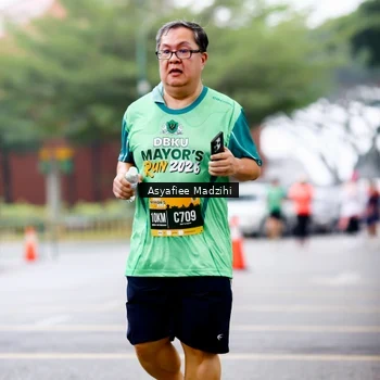 Runner Photo 8565838