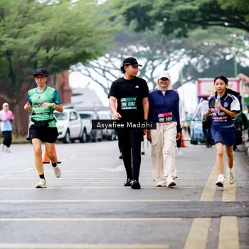 Runner Photo 8565840