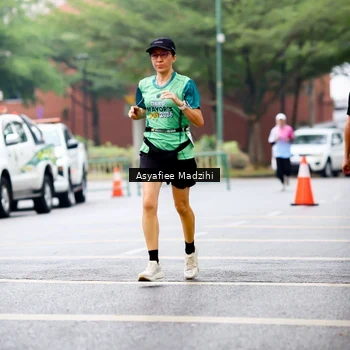 Runner Photo 8565842