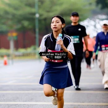 Runner Photo 8565844