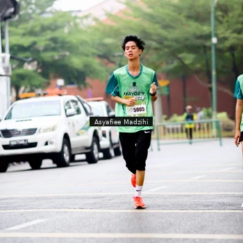 Runner Photo 8565857