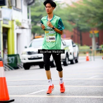Runner Photo 8565860