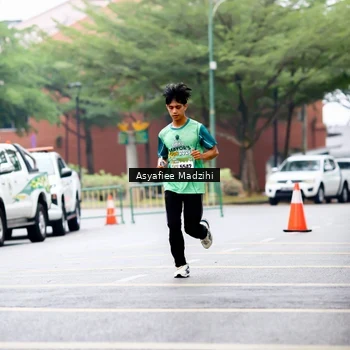 Runner Photo 8565868