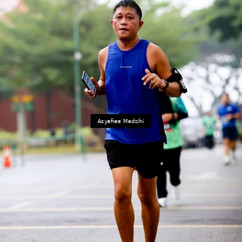 Runner Photo 8565873