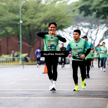Runner Photo 8565892