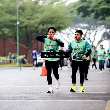 Runner Photo 8565896