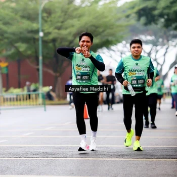 Runner Photo 8565902