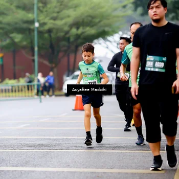 Runner Photo 8565923