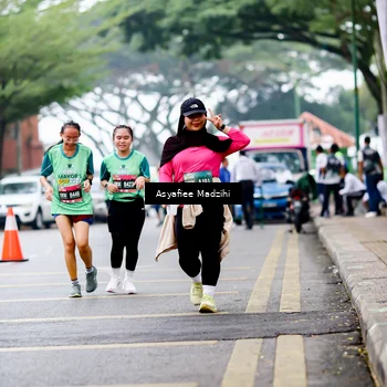 Runner Photo 8565938