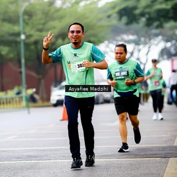 Runner Photo 8565954