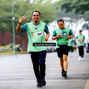 Runner Photo 8565962