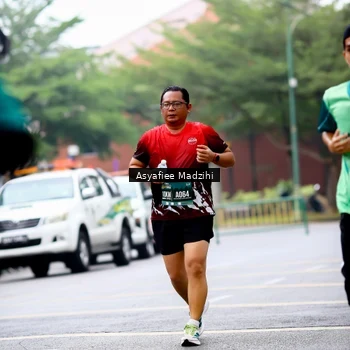 Runner Photo 8566012