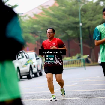 Runner Photo 8566013