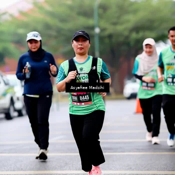 Runner Photo 8566034
