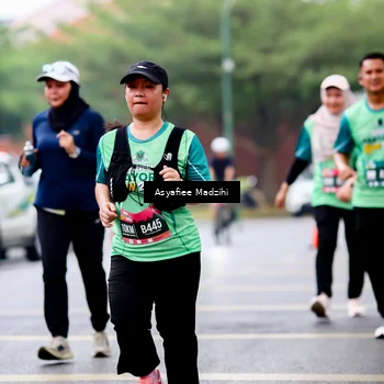Runner Photo 8566035