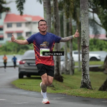 Runner Photo 8566077