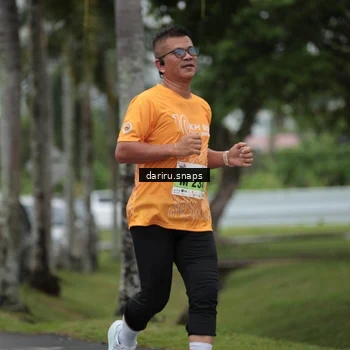 Runner Photo 8566128