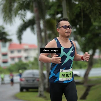 Runner Photo 8566131