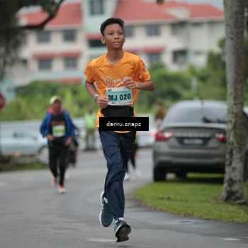 Runner Photo 8566141