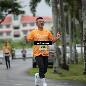 Runner Photo 8566145