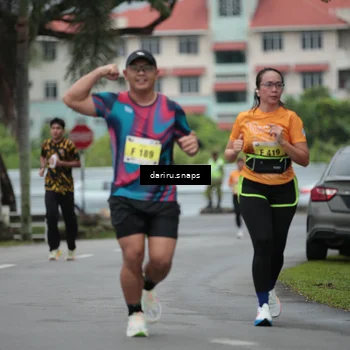 Runner Photo 8566161