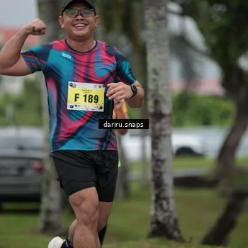 Runner Photo 8566167