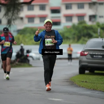 Runner Photo 8566176