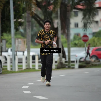 Runner Photo 8566179