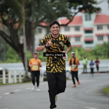 Runner Photo 8566191