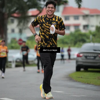 Runner Photo 8566210